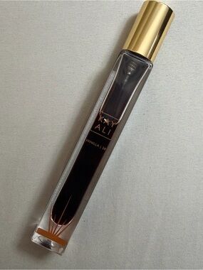 Kayali Vanilla 28 - Travel Size